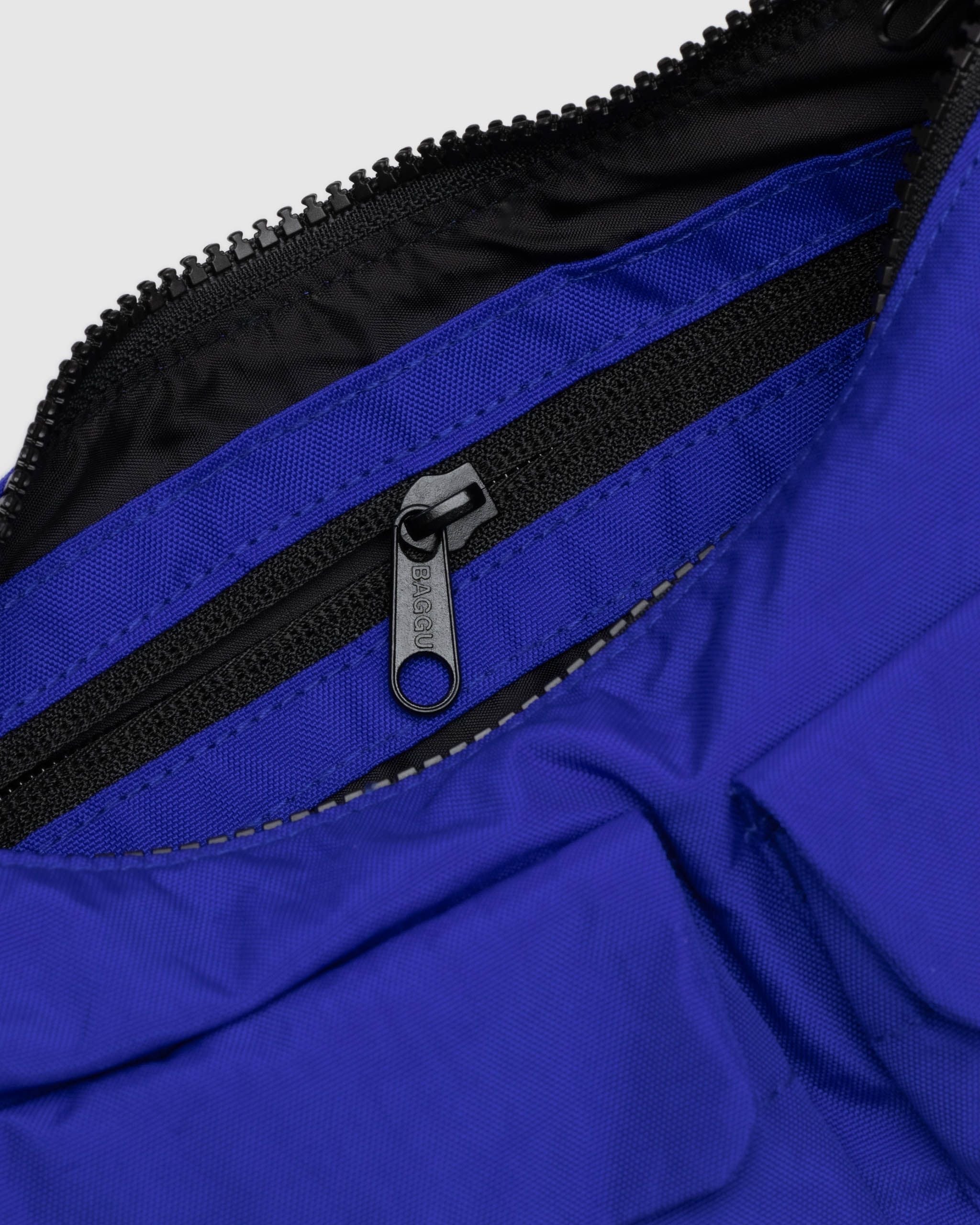 Cargo Shoulder Bag image 2
